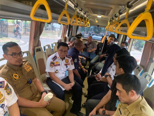 Bus Sekolah Tangsel