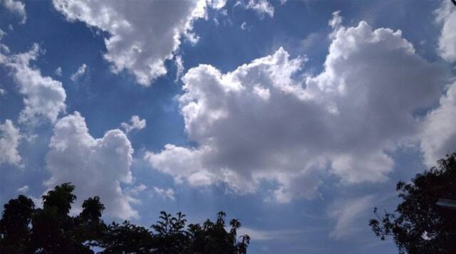 Cuaca Tangsel berawan