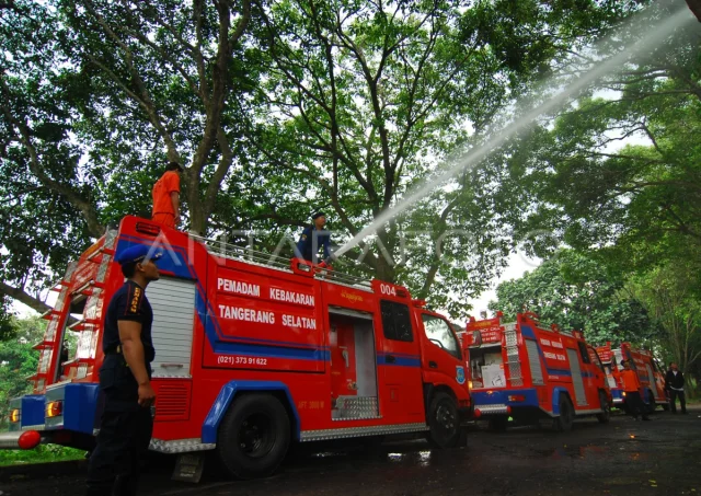 Damkar tangsel nataru