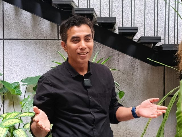 Royalty Musik Pranaya Hotel