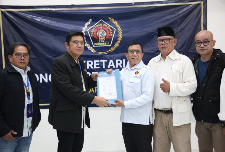 Hendry CH Bangun
