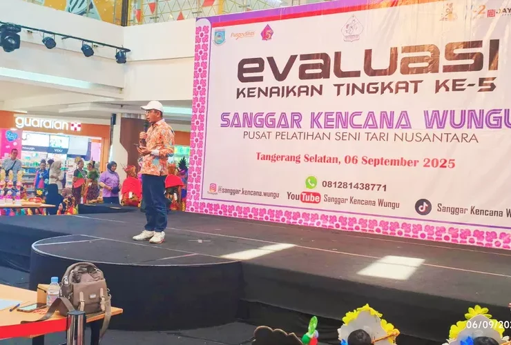 Tari sanggar kencana wungu