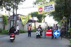 Satu arah pondok cabe