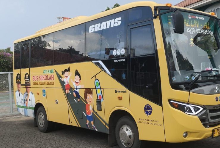 Bus sekolah gratis Tangsel