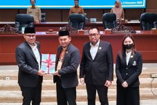 Paripurna DPRD Tangsel