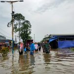 Kondisi banjir di kawasan permukiman Kota Tangerang mulai surut seiring cuaca cerah