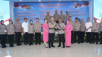 AKBP Boy Jumalolo resmi dilantik sebagai Kapolres Tangerang Selatan dalam acara pisah sambut pejabat Polda Metro Jaya yang dipimpin Kapolda Irjen Pol Asep Edi Suheri di Gedung Promoter Polda Metro Jaya.