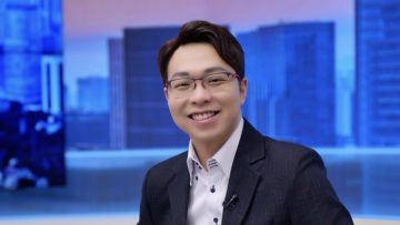 Richard Lee saat memberikan keterangan terkait kasus hukum