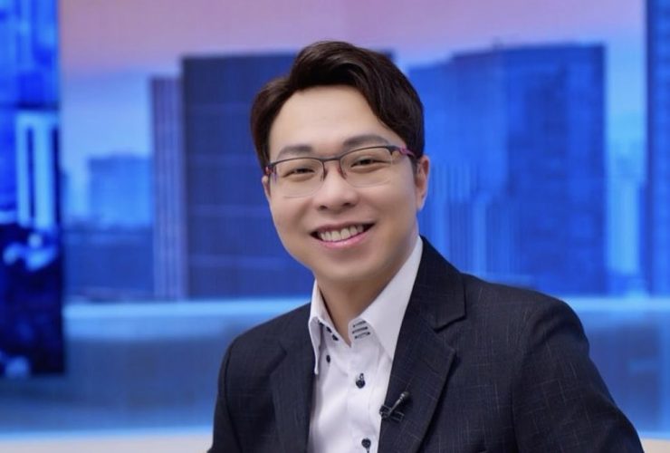 Richard Lee saat memberikan keterangan terkait kasus hukum