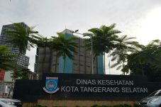 Kantor Dinas Kesehatan Kota Tangerang Selatan yang menjadi pusat koordinasi pengawasan dan antisipasi virus Nipah