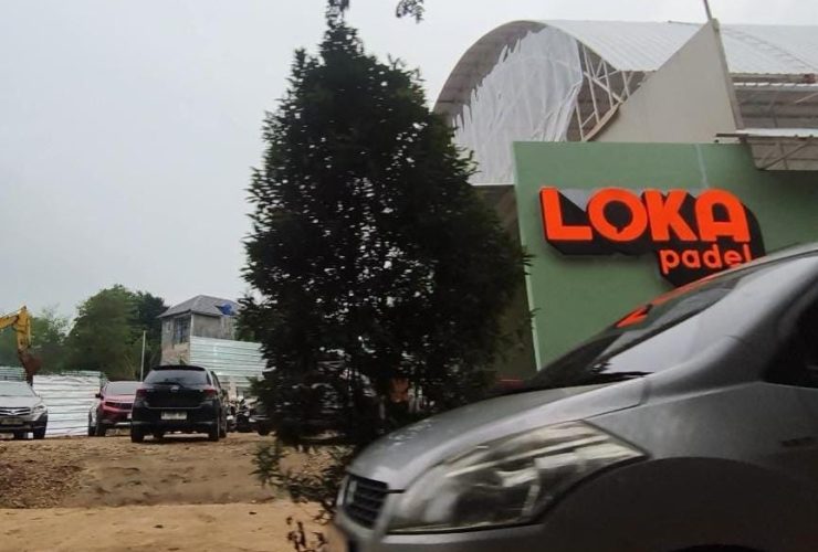 Bangunan GOR Loka Padel di Jalan Tandon Ciater Tangsel yang terancam disegel Satpol PP karena diduga melanggar Perda Bangunan Gedung.