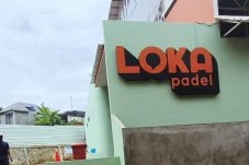 Bangunan GOR Loka Padel di Jalan Tandon Ciater, Kota Tangerang Selatan, yang menjadi sorotan terkait izin pembangunan