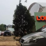 Pembangunan GOR Loka Padel di Jalan Tandon Ciater Tangerang Selatan diduga belum memiliki izin PBG dan melanggar Perda bangunan