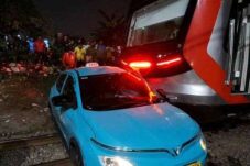 taksi listrik indonesia