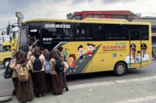 Jemput Bus sekolah tangsel