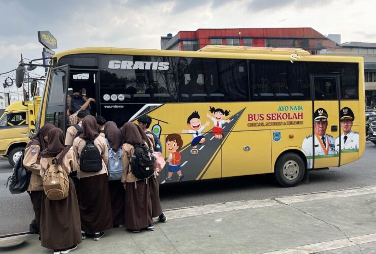 Jemput Bus sekolah tangsel