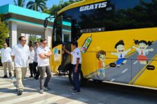 Bus Sekolah Tangsel